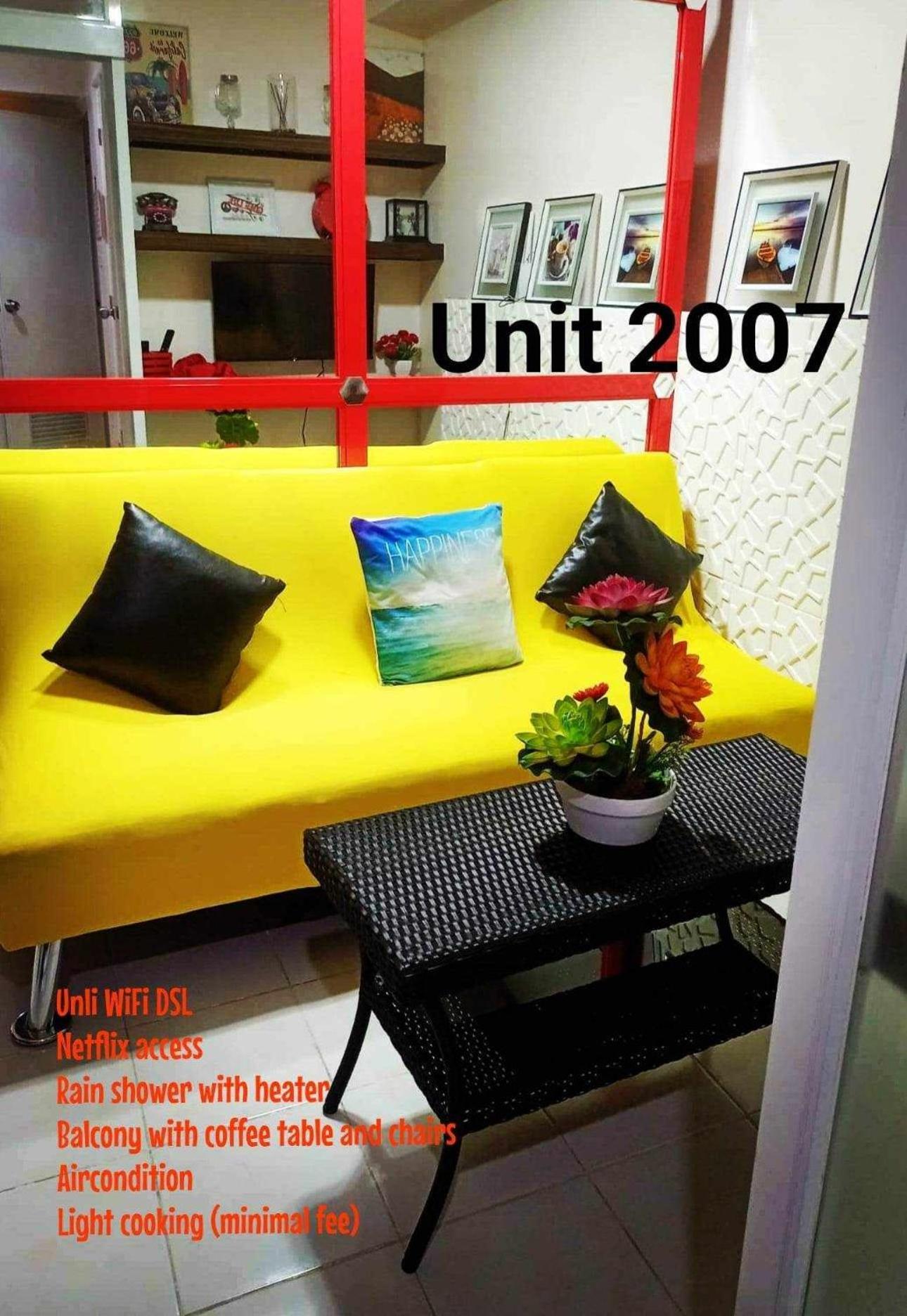 Tagaytay Condo With Overlooking タガイタイ エクステリア 写真